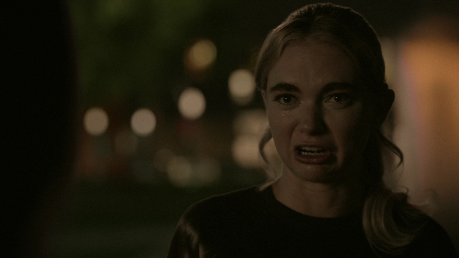 VampireDiariesWorld-dot-nl_Legacies4x05IThoughtYoudBeHappierToSeeMe0912.jpg