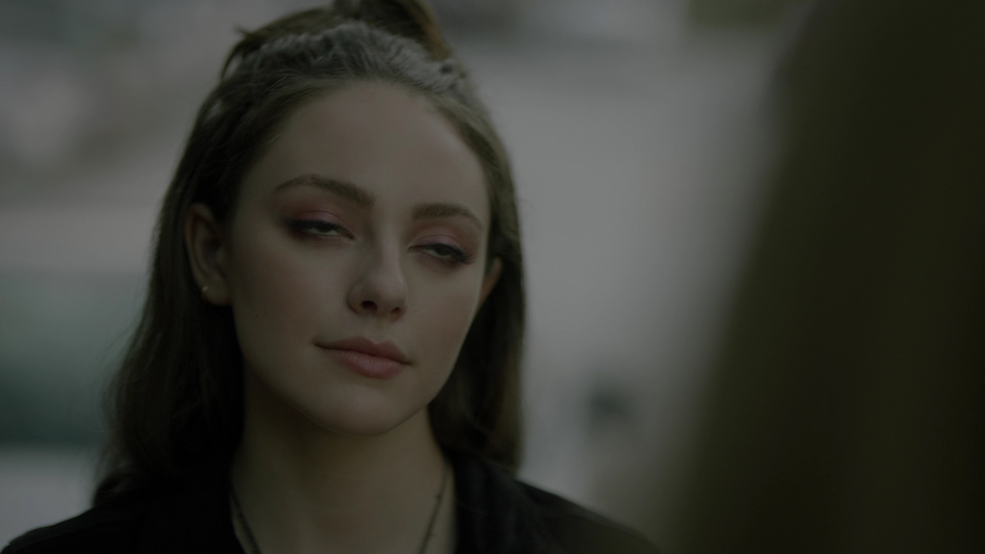 VampireDiariesWorld-dot-nl_Legacies4x05IThoughtYoudBeHappierToSeeMe1188.jpg