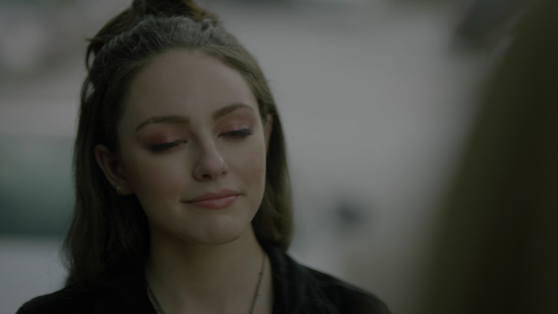 VampireDiariesWorld-dot-nl_Legacies4x05IThoughtYoudBeHappierToSeeMe1194.jpg