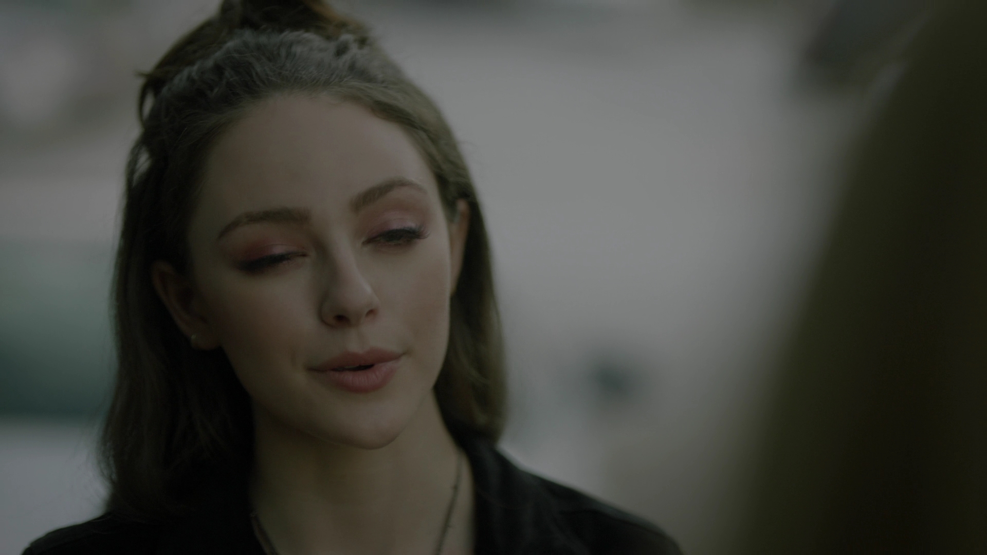 VampireDiariesWorld-dot-nl_Legacies4x05IThoughtYoudBeHappierToSeeMe1195.jpg