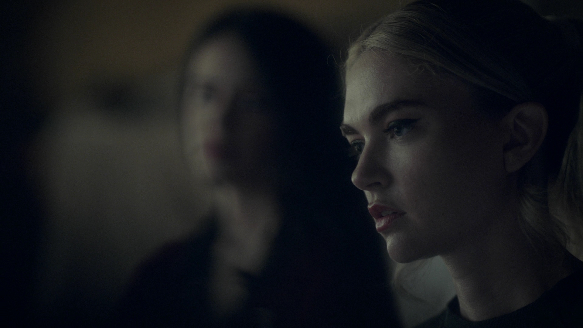VampireDiariesWorld-dot-nl_Legacies4x05IThoughtYoudBeHappierToSeeMe1255.jpg