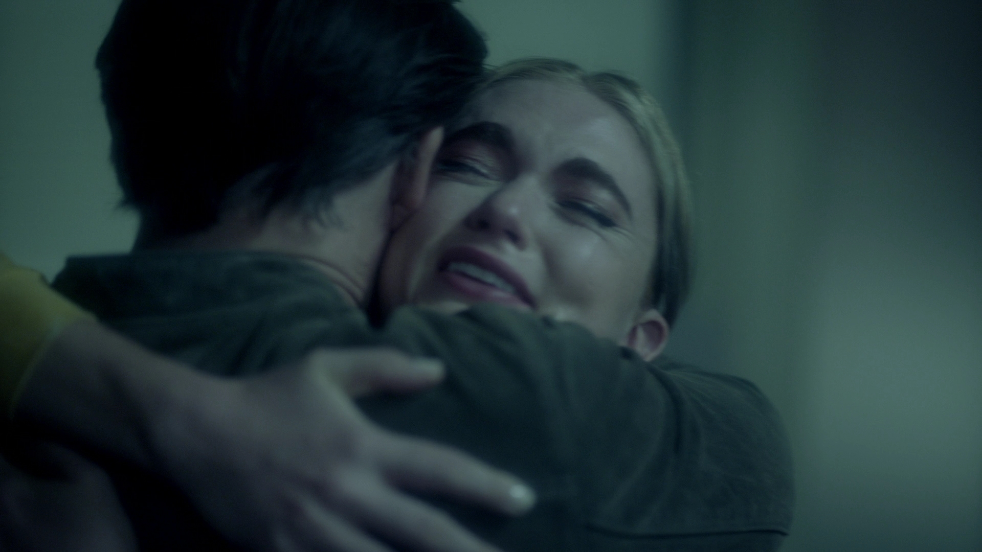 VampireDiariesWorld-dot-nl_Legacies4x05IThoughtYoudBeHappierToSeeMe1575.jpg