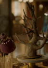 VampireDiariesWorld-dot-nl_Legacies4x05IThoughtYoudBeHappierToSeeMe0256.jpg