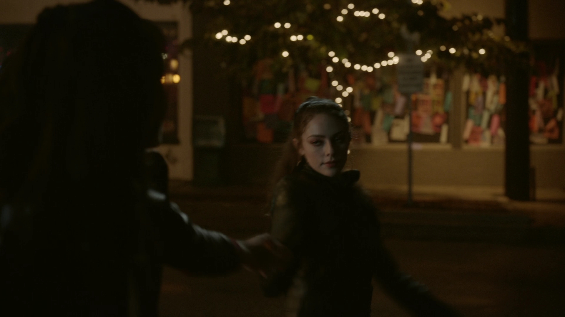 VampireDiariesWorld-dot-nl_Legacies4x06YoureALongWayFromHome0136.jpg