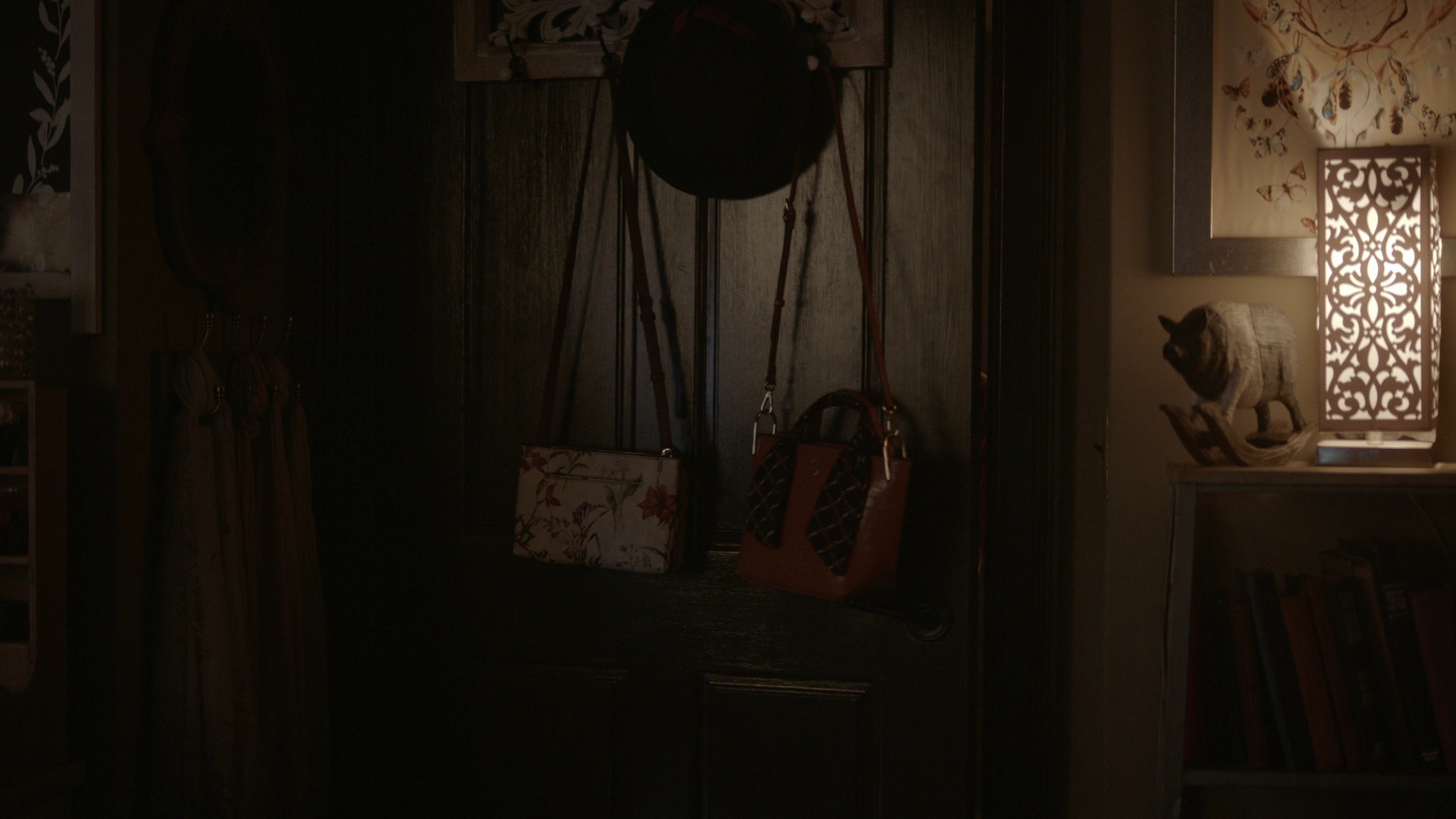 VampireDiariesWorld-dot-nl_Legacies4x06YoureALongWayFromHome2264.jpg