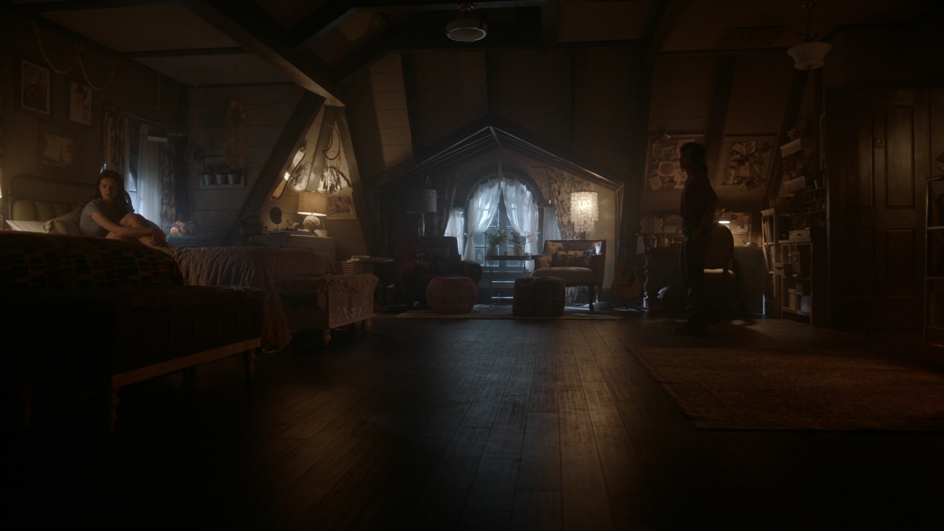 VampireDiariesWorld-dot-nl_Legacies4x06YoureALongWayFromHome2269.jpg
