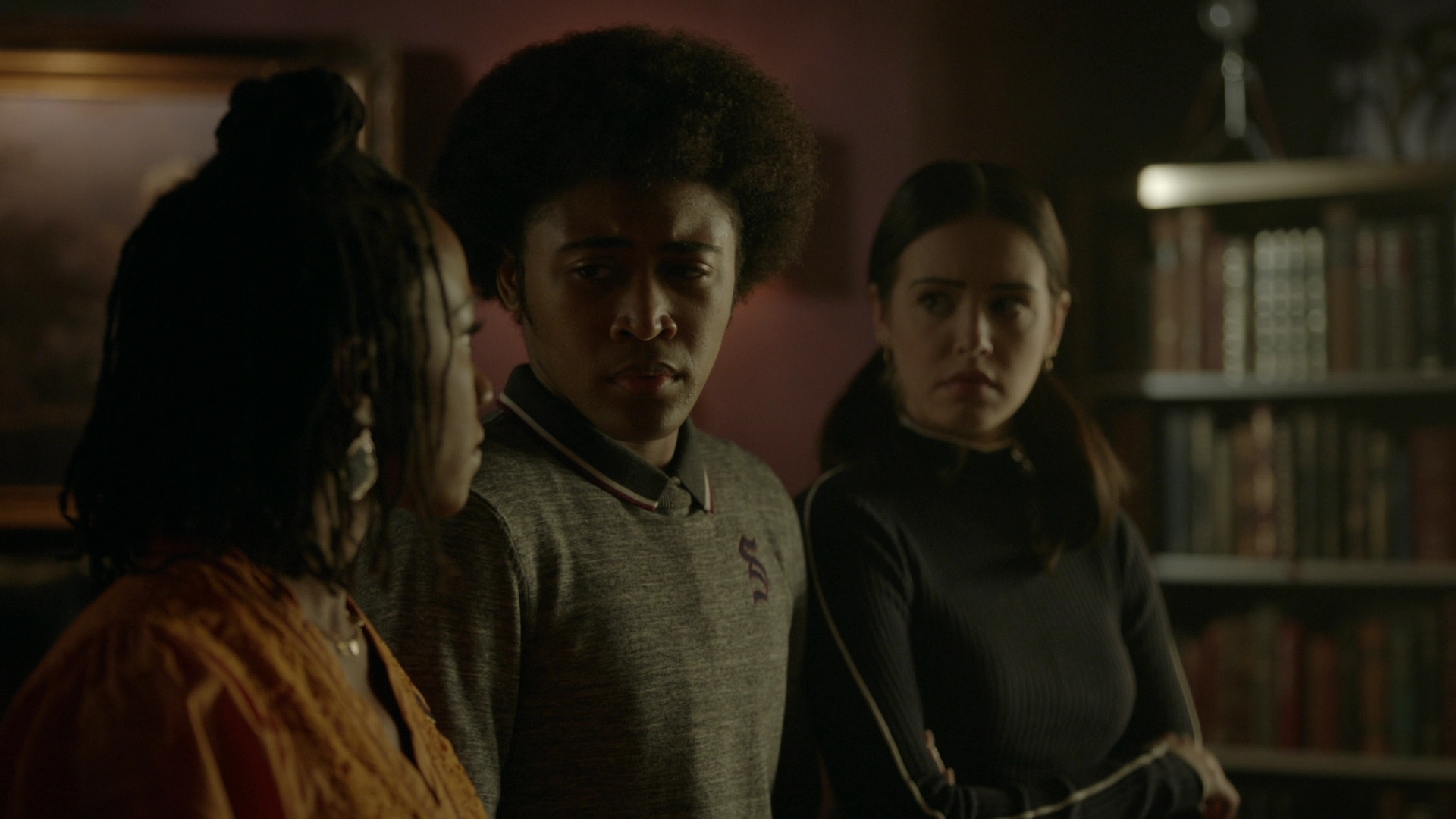 VampireDiariesWorld-dot-nl_Legacies4x07SomeplaceFarAwayfromAllThisViolence0505.jpg VampireDiariesWorld-dot-nl_Legacies4x07SomeplaceFarAwayfromAllThisViolence0505.jpg