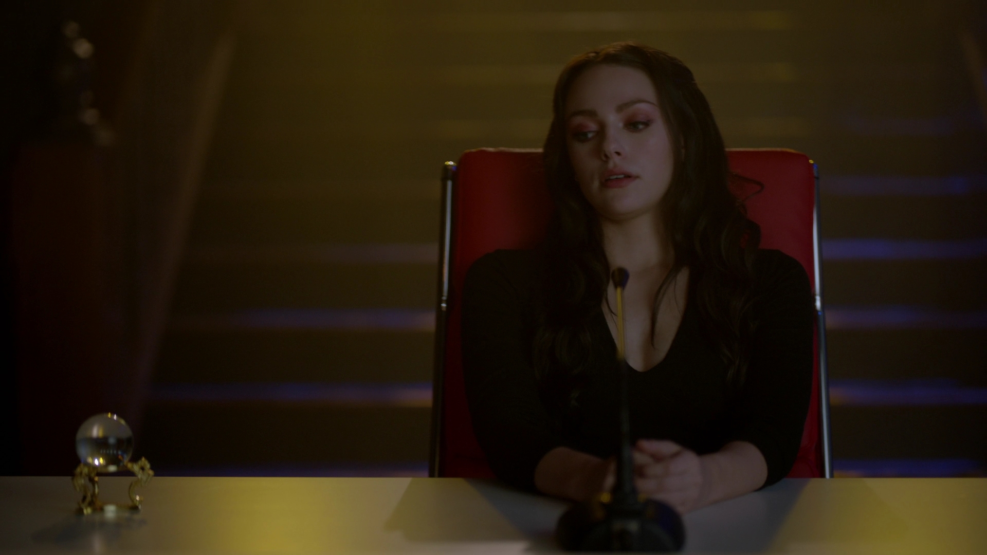 VampireDiariesWorld-dot-nl_Legacies4x07SomeplaceFarAwayfromAllThisViolence0600.jpg VampireDiariesWorld-dot-nl_Legacies4x07SomeplaceFarAwayfromAllThisViolence0600.jpg