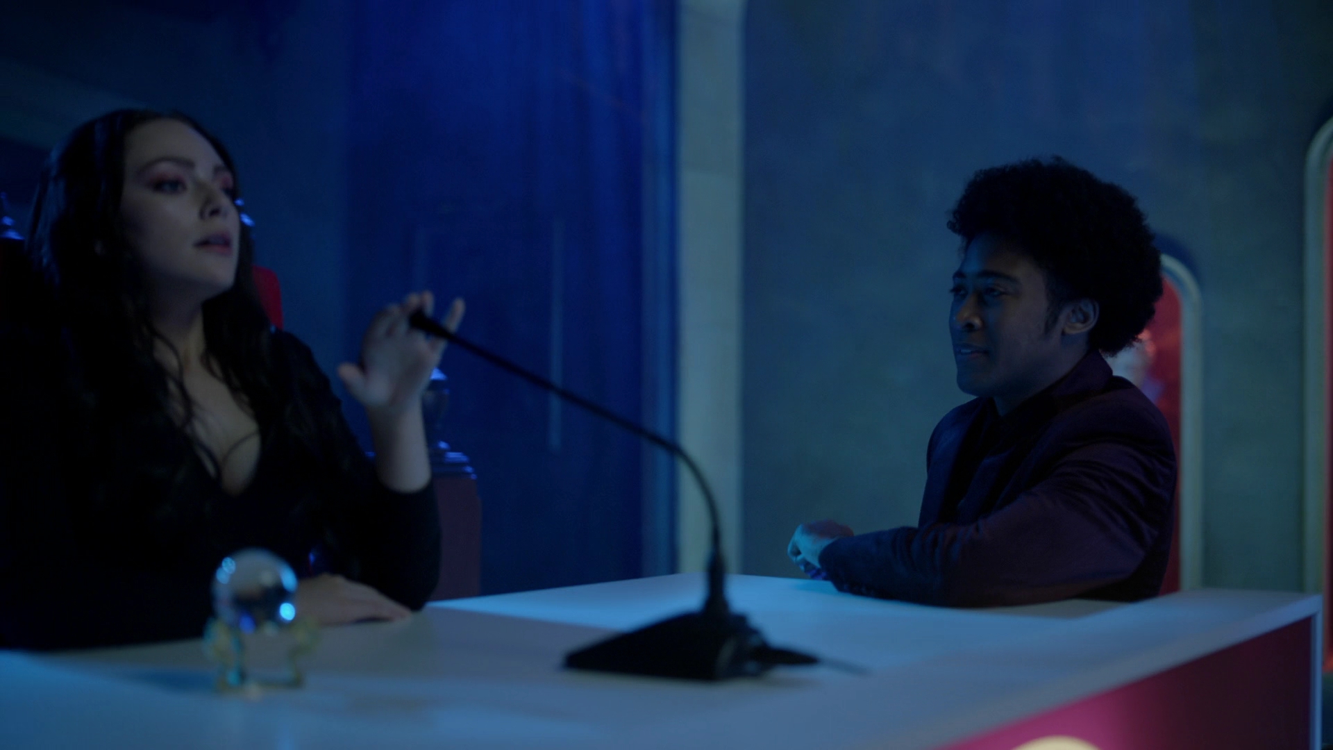 VampireDiariesWorld-dot-nl_Legacies4x07SomeplaceFarAwayfromAllThisViolence0787.jpg VampireDiariesWorld-dot-nl_Legacies4x07SomeplaceFarAwayfromAllThisViolence0787.jpg