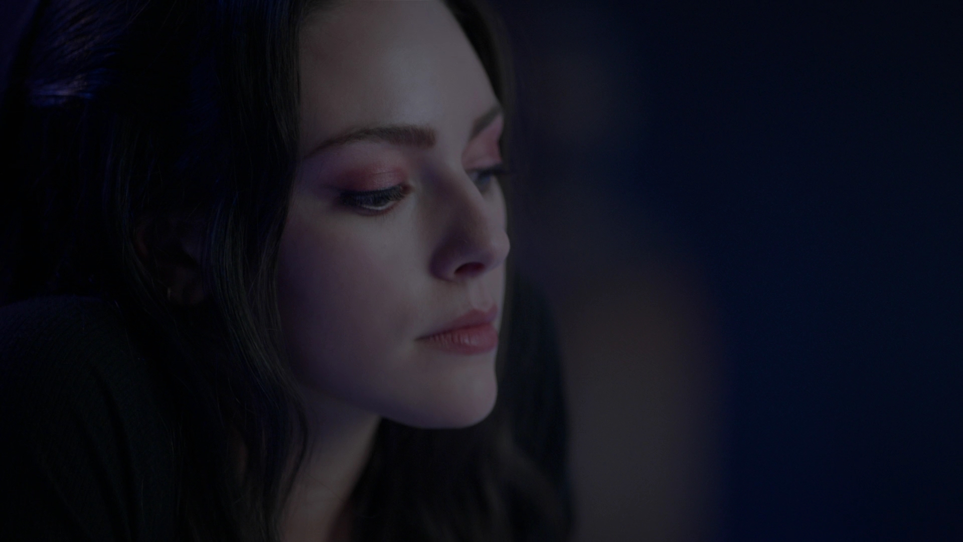 VampireDiariesWorld-dot-nl_Legacies4x07SomeplaceFarAwayfromAllThisViolence1017.jpg VampireDiariesWorld-dot-nl_Legacies4x07SomeplaceFarAwayfromAllThisViolence1017.jpg