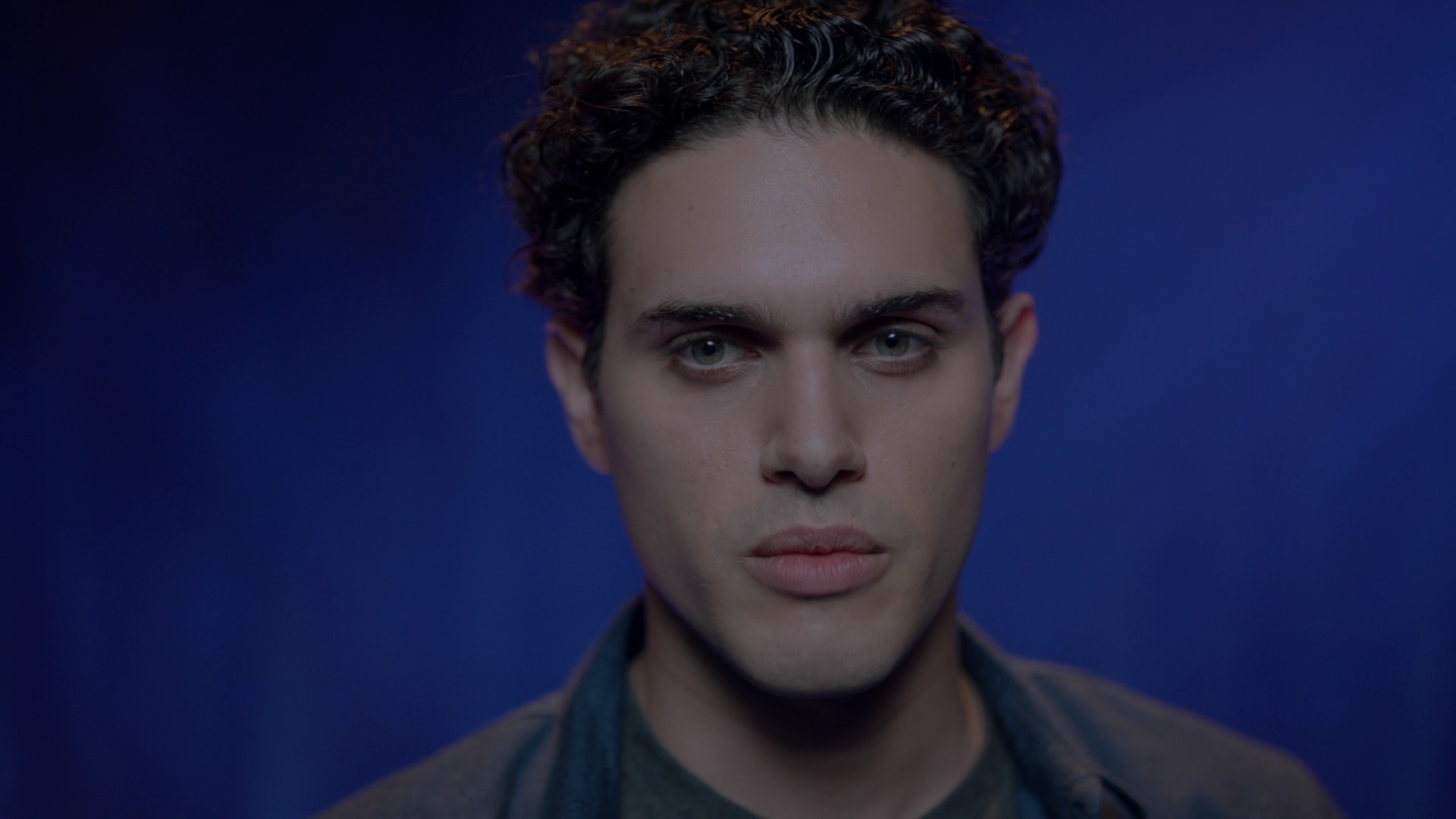 VampireDiariesWorld-dot-nl_Legacies4x07SomeplaceFarAwayfromAllThisViolence1026.jpg VampireDiariesWorld-dot-nl_Legacies4x07SomeplaceFarAwayfromAllThisViolence1026.jpg