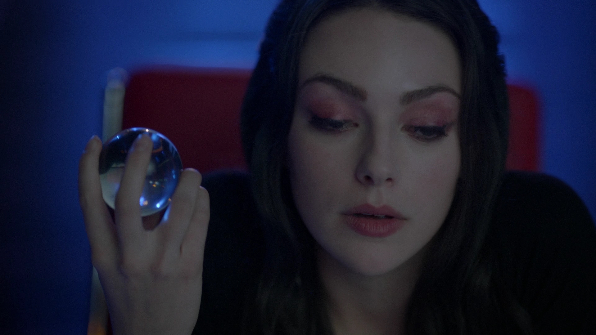 VampireDiariesWorld-dot-nl_Legacies4x07SomeplaceFarAwayfromAllThisViolence1042.jpg VampireDiariesWorld-dot-nl_Legacies4x07SomeplaceFarAwayfromAllThisViolence1042.jpg