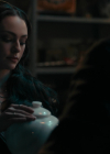 vampirediariesworld-dot-nl_Legacies4x10TheStoryOfMyLife0543.jpg
