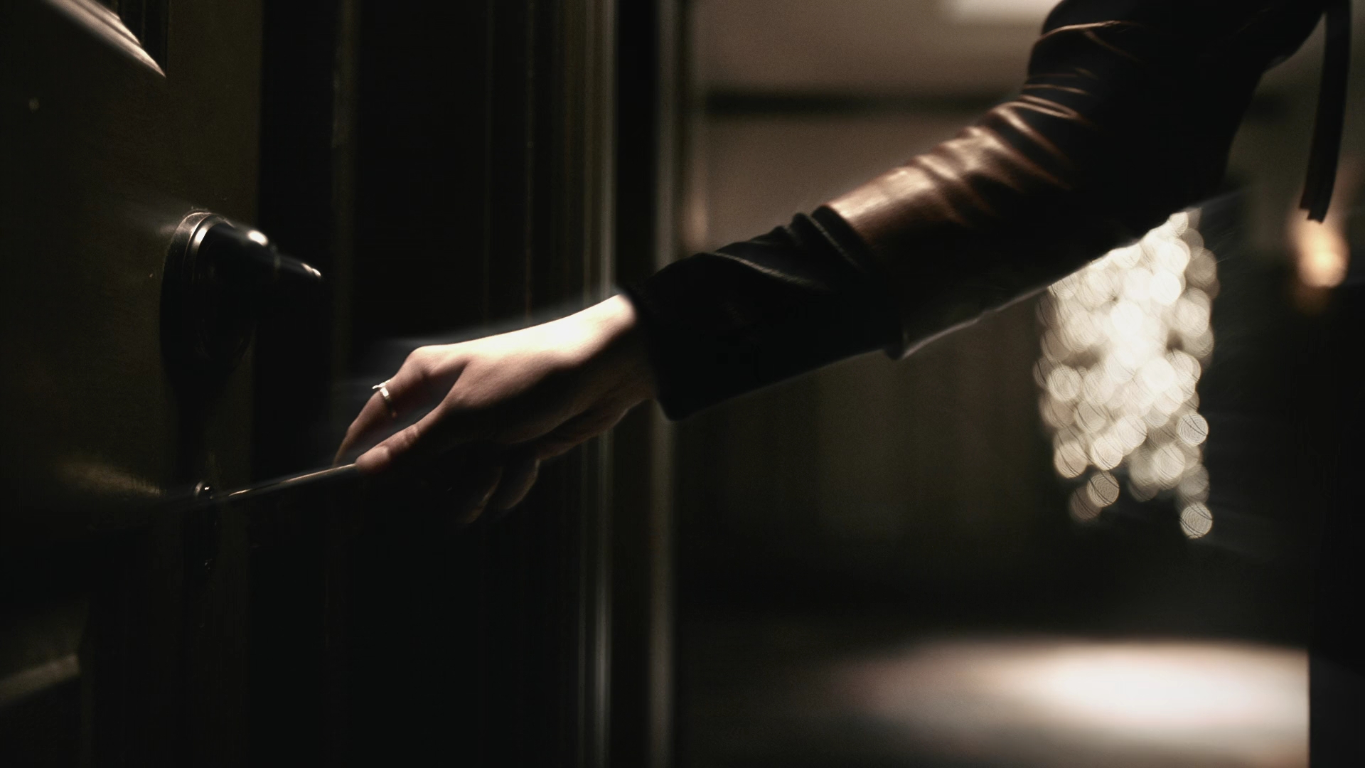 vampirediariesworld-dot-nl_Legacies4x10TheStoryOfMyLife0909.jpg