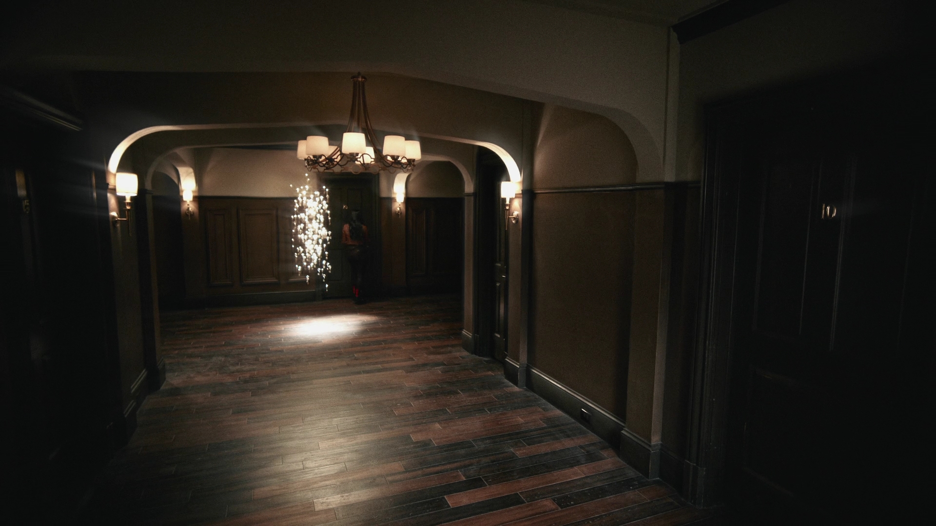 vampirediariesworld-dot-nl_Legacies4x10TheStoryOfMyLife0930.jpg