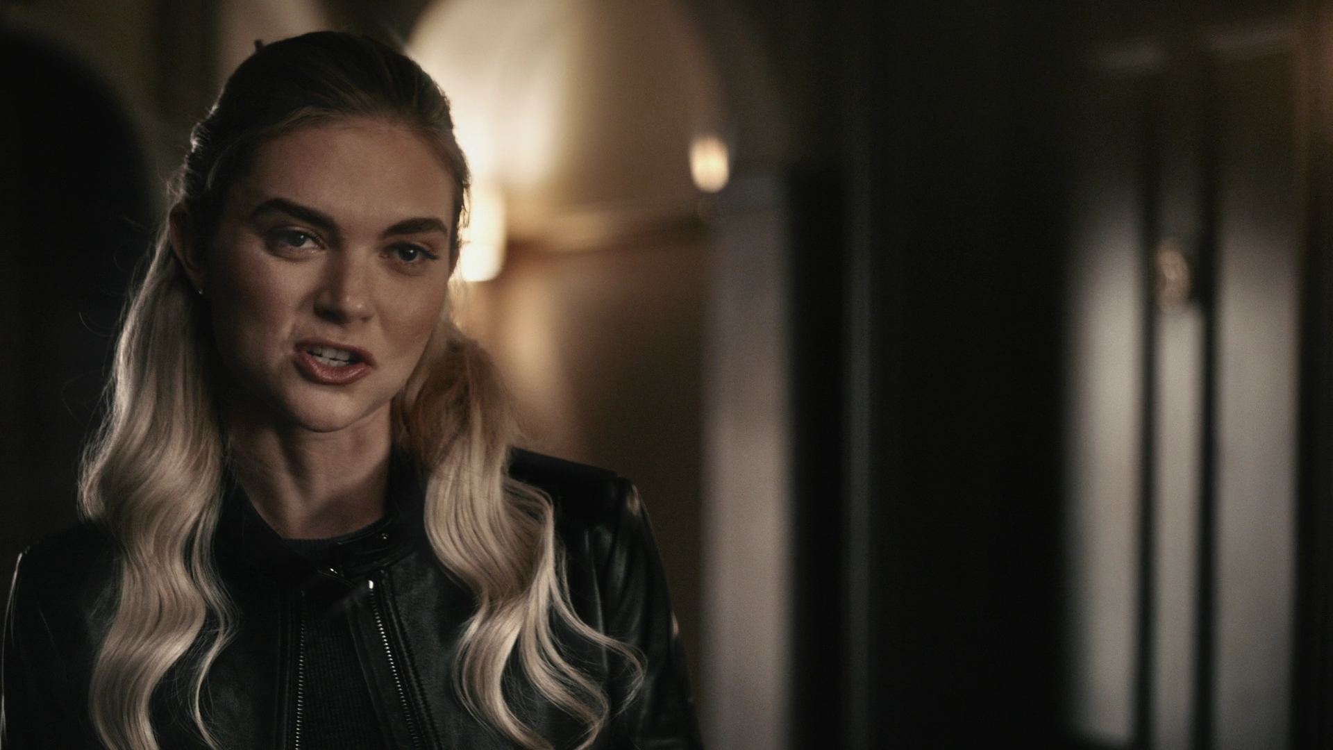 vampirediariesworld-dot-nl_Legacies4x10TheStoryOfMyLife0971.jpg