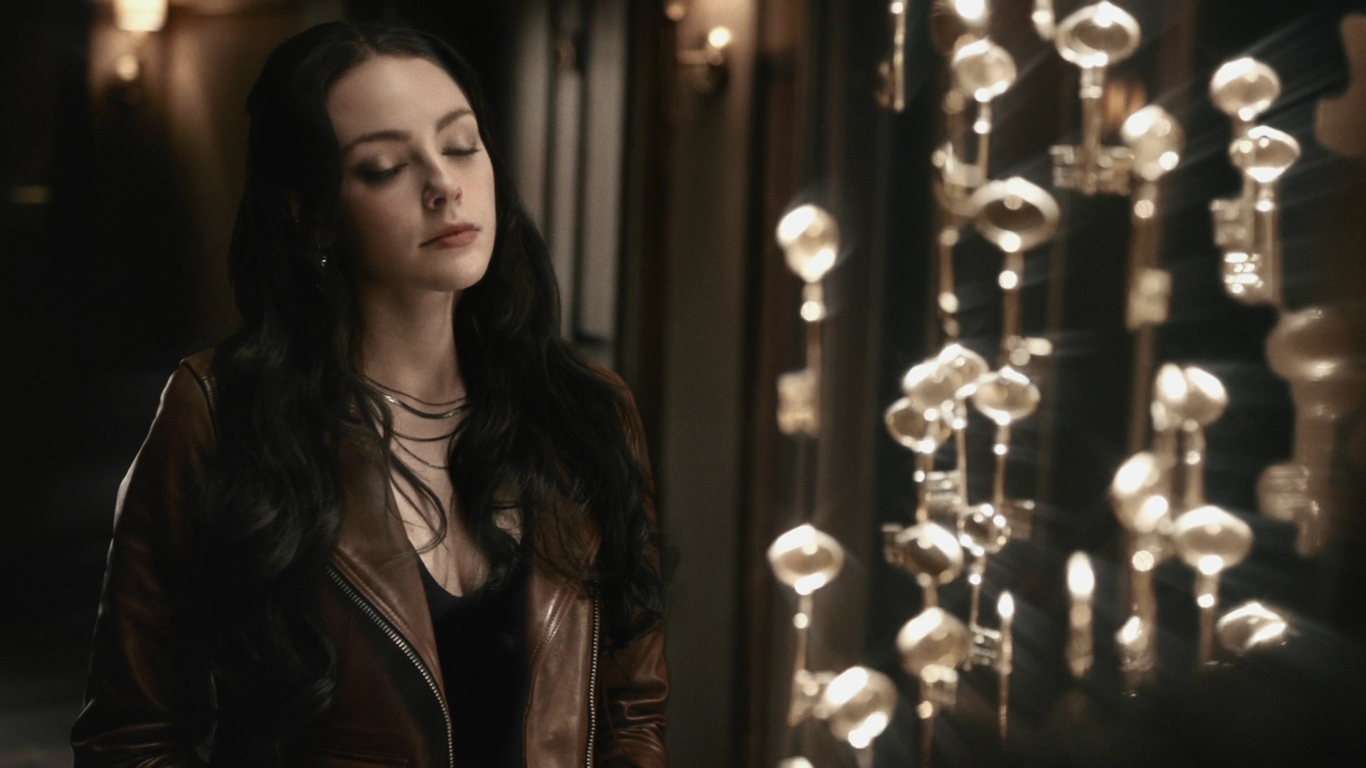 vampirediariesworld-dot-nl_Legacies4x10TheStoryOfMyLife0985.jpg