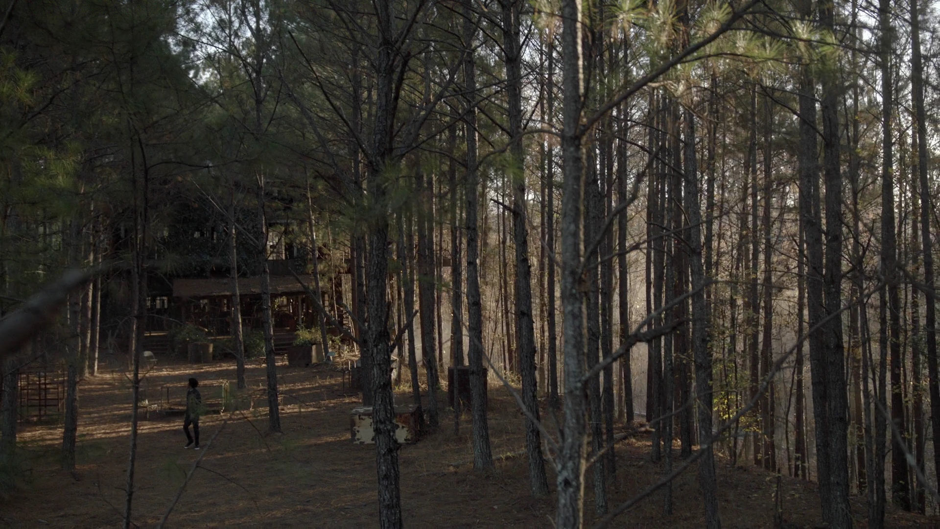 vampirediariesworld-dot-nl_Legacies4x10TheStoryOfMyLife1620.jpg