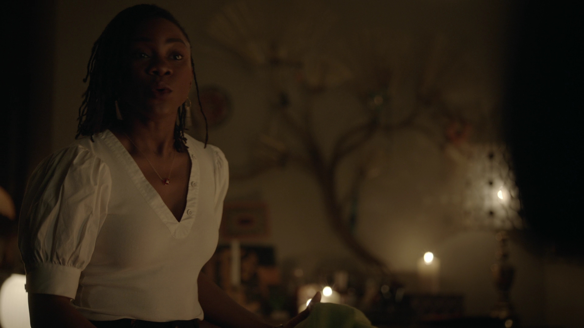 vampirediariesworld-dot-nl_Legacies4x10TheStoryOfMyLife2264.jpg vampirediariesworld-dot-nl_Legacies4x10TheStoryOfMyLife2264.jpg