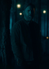 vampirediariesworld-dot-nl_Legacies4x12NotAllThoseWhoWanderAreLost1932.jpg