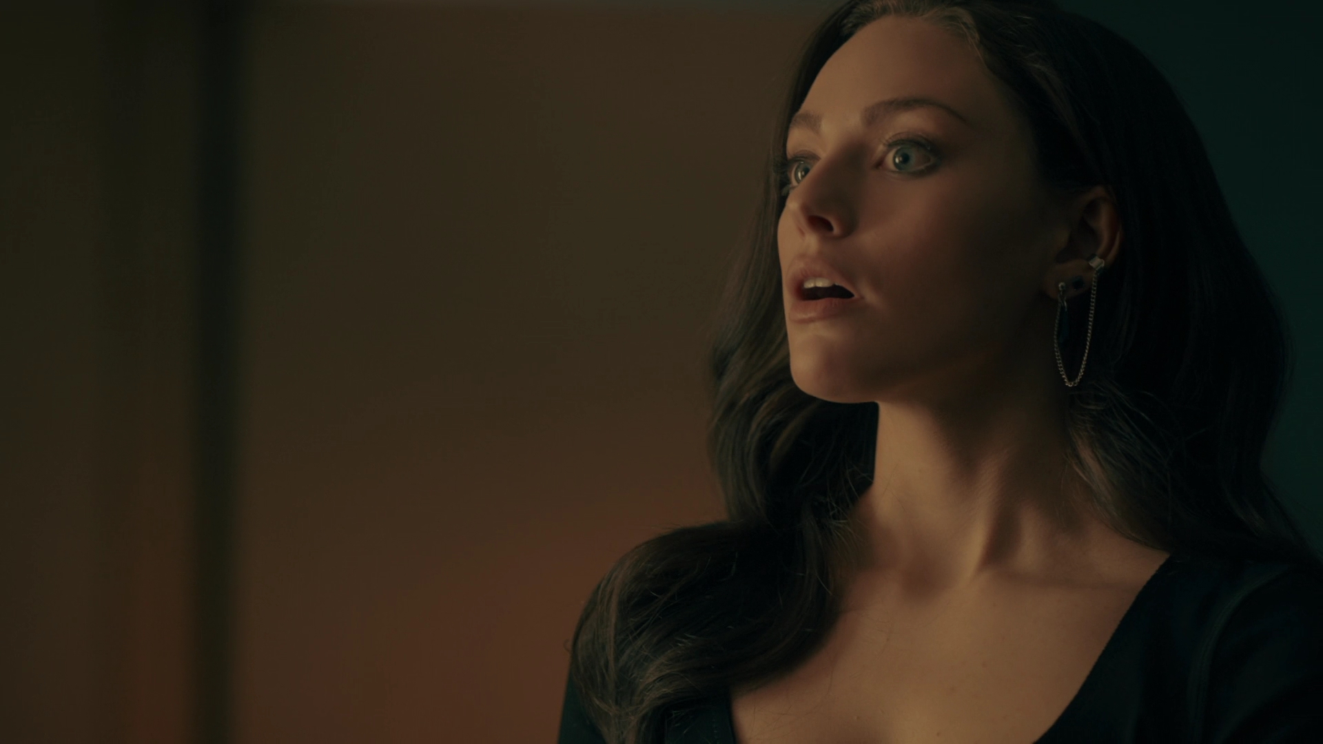 vampirediariesworld-dot-nl_Legacies4x12NotAllThoseWhoWanderAreLost1233.jpg