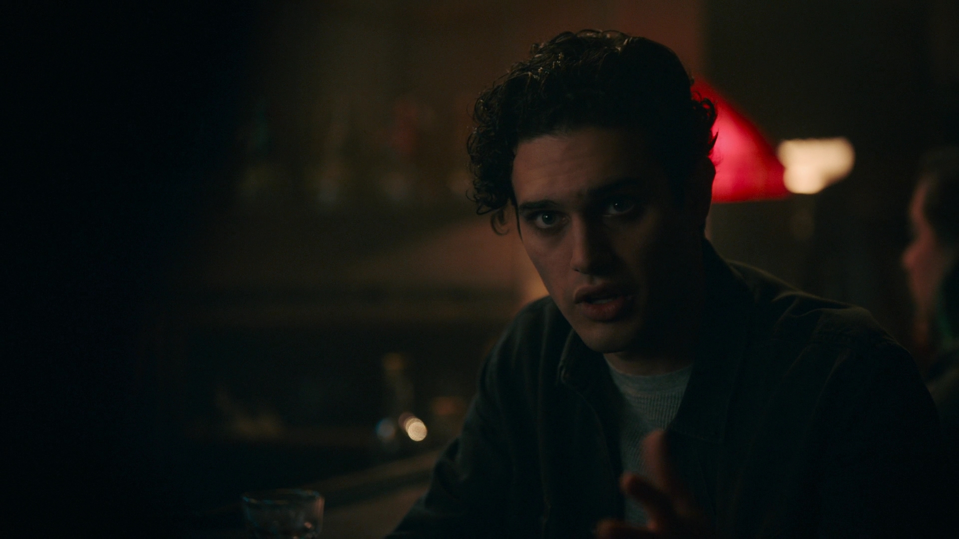 vampirediariesworld-dot-nl_Legacies4x12NotAllThoseWhoWanderAreLost1257.jpg