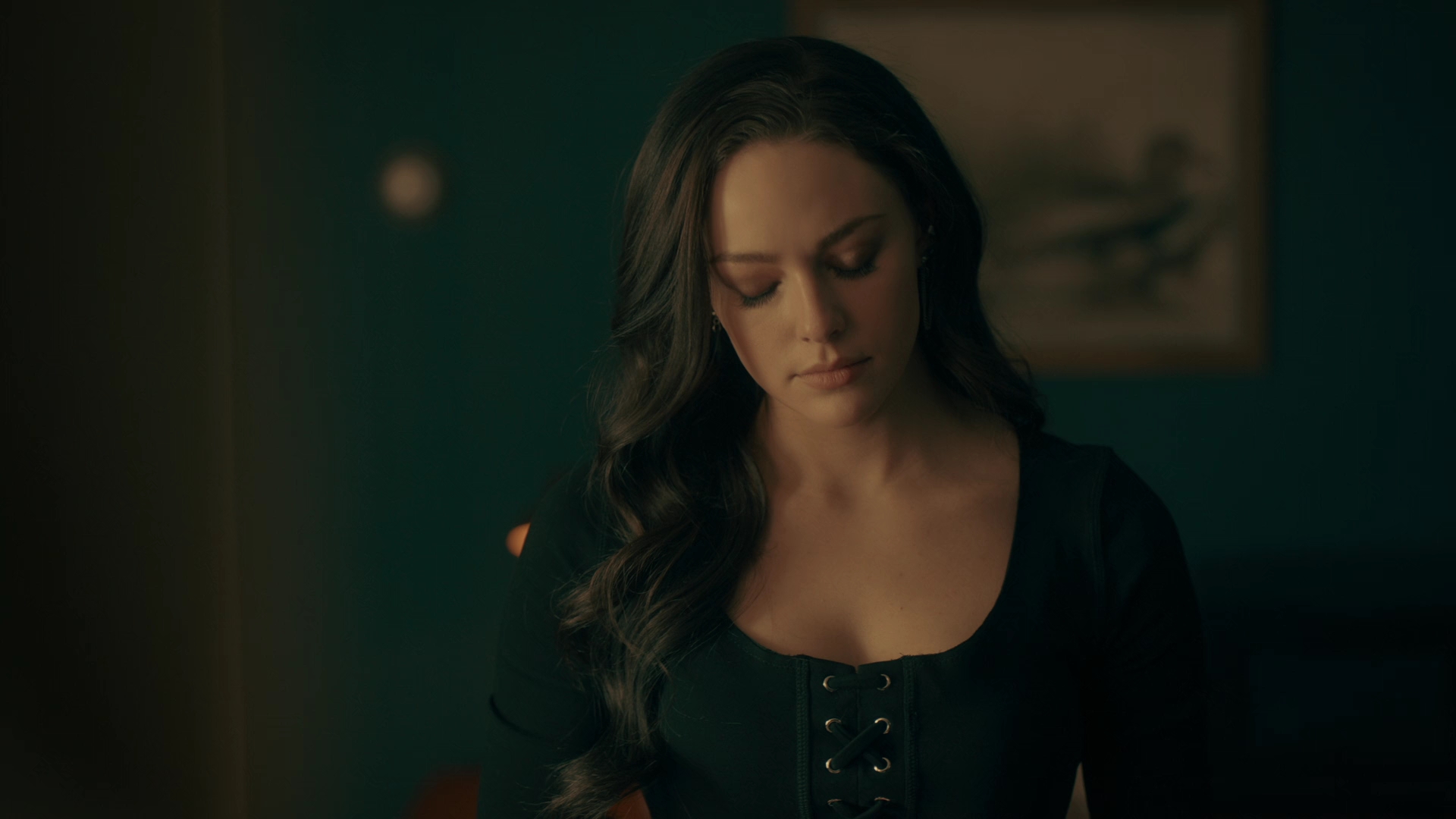 vampirediariesworld-dot-nl_Legacies4x12NotAllThoseWhoWanderAreLost1328.jpg vampirediariesworld-dot-nl_Legacies4x12NotAllThoseWhoWanderAreLost1328.jpg