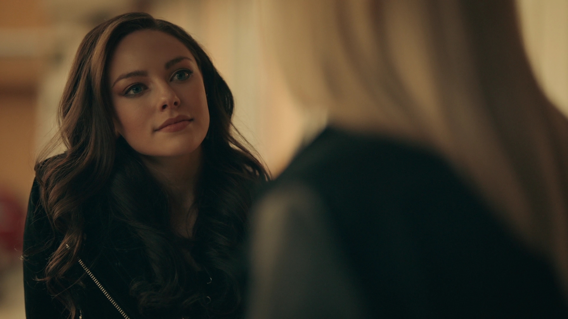 vampirediariesworld-dot-nl_Legacies4x12NotAllThoseWhoWanderAreLost1589.jpg vampirediariesworld-dot-nl_Legacies4x12NotAllThoseWhoWanderAreLost1589.jpg