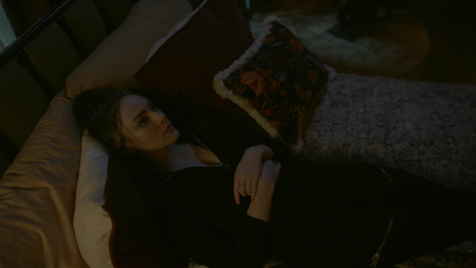 VampireDiariesWorld-dot-nl_Legacies4x13WasThisTheMonsterYouSaw2400.jpg