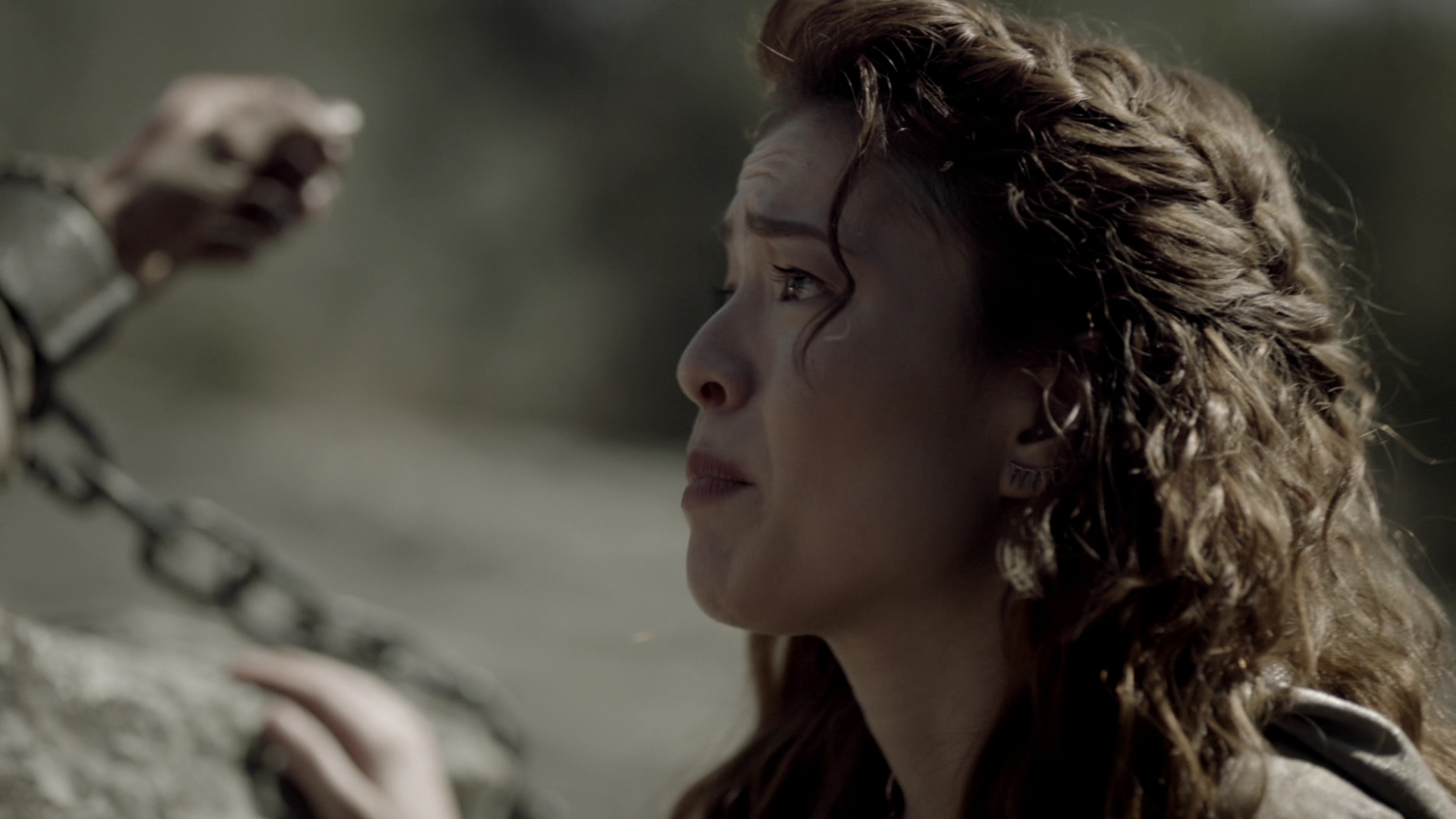 VampireDiariesWorld-dot-nl_Legacies4x14TheOnlyWayOutIsThrough1426.jpg