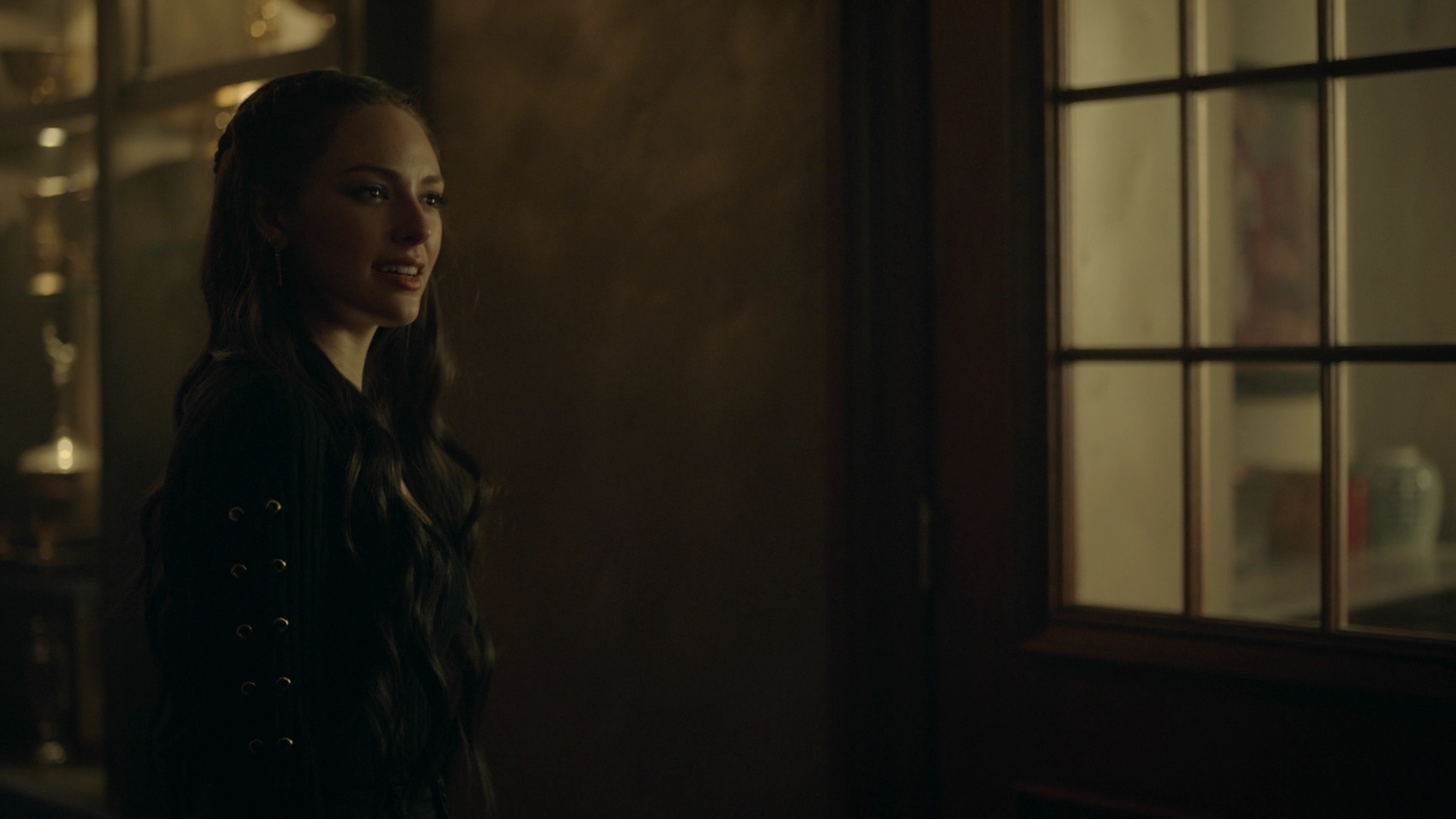 VampireDiariesWorld-dot-nl_Legacies4x14TheOnlyWayOutIsThrough1610.jpg VampireDiariesWorld-dot-nl_Legacies4x14TheOnlyWayOutIsThrough1610.jpg