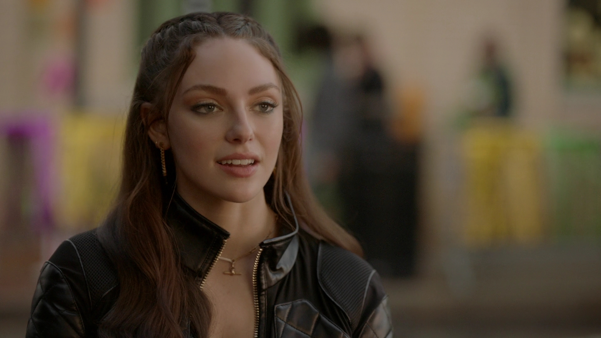 VampireDiariesWorld-dot-nl_Legacies4x15EverythingThatCanBeLostMayAlsoBeFound0046.jpg