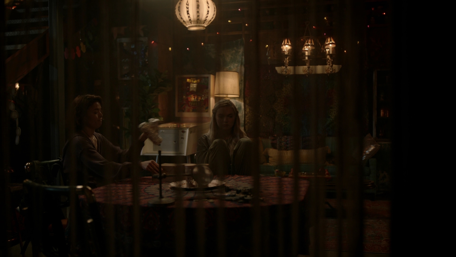 VampireDiariesWorld-dot-nl_Legacies4x15EverythingThatCanBeLostMayAlsoBeFound2110.jpg