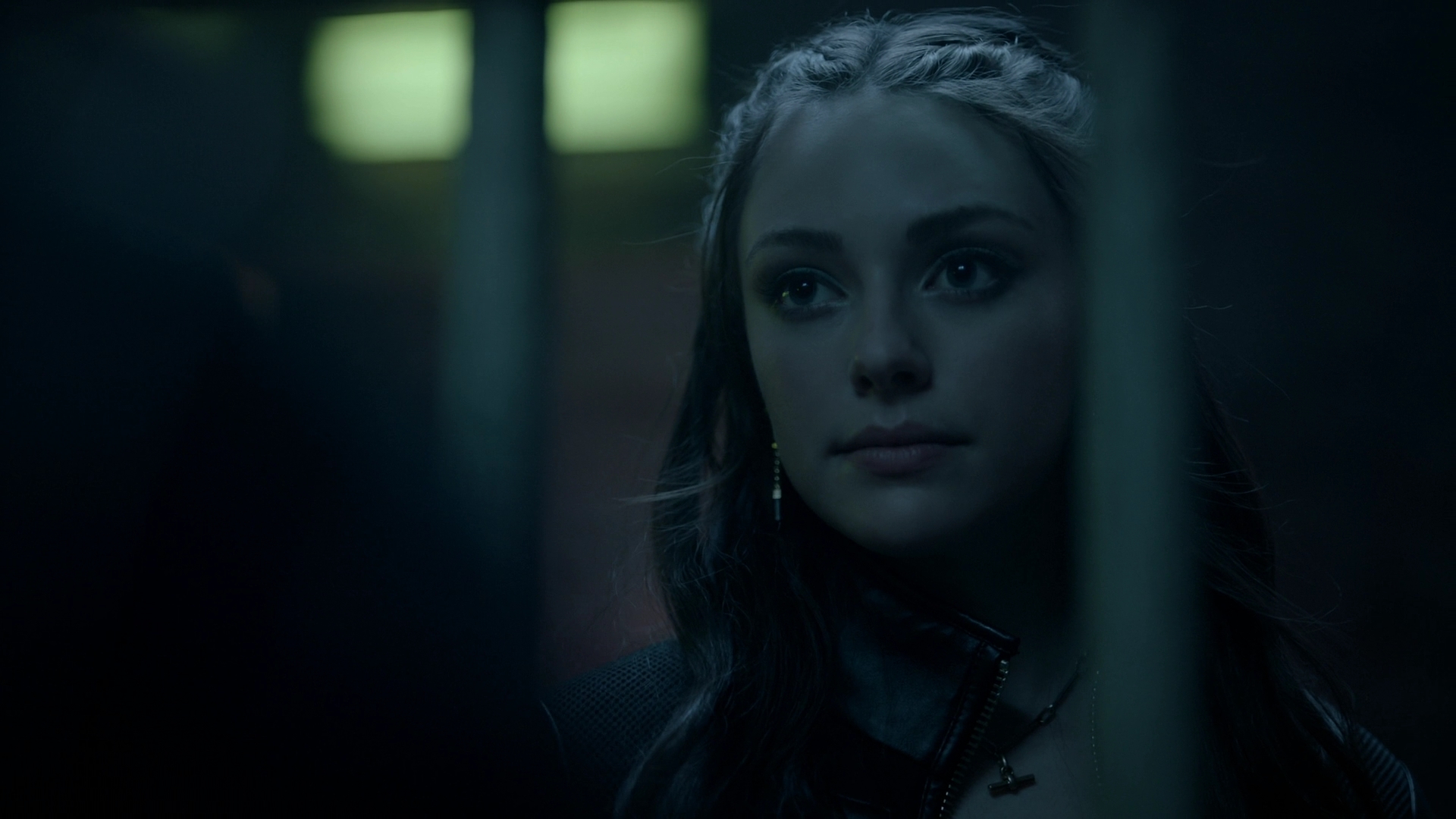 VampireDiariesWorld-dot-nl_Legacies4x15EverythingThatCanBeLostMayAlsoBeFound2467.jpg