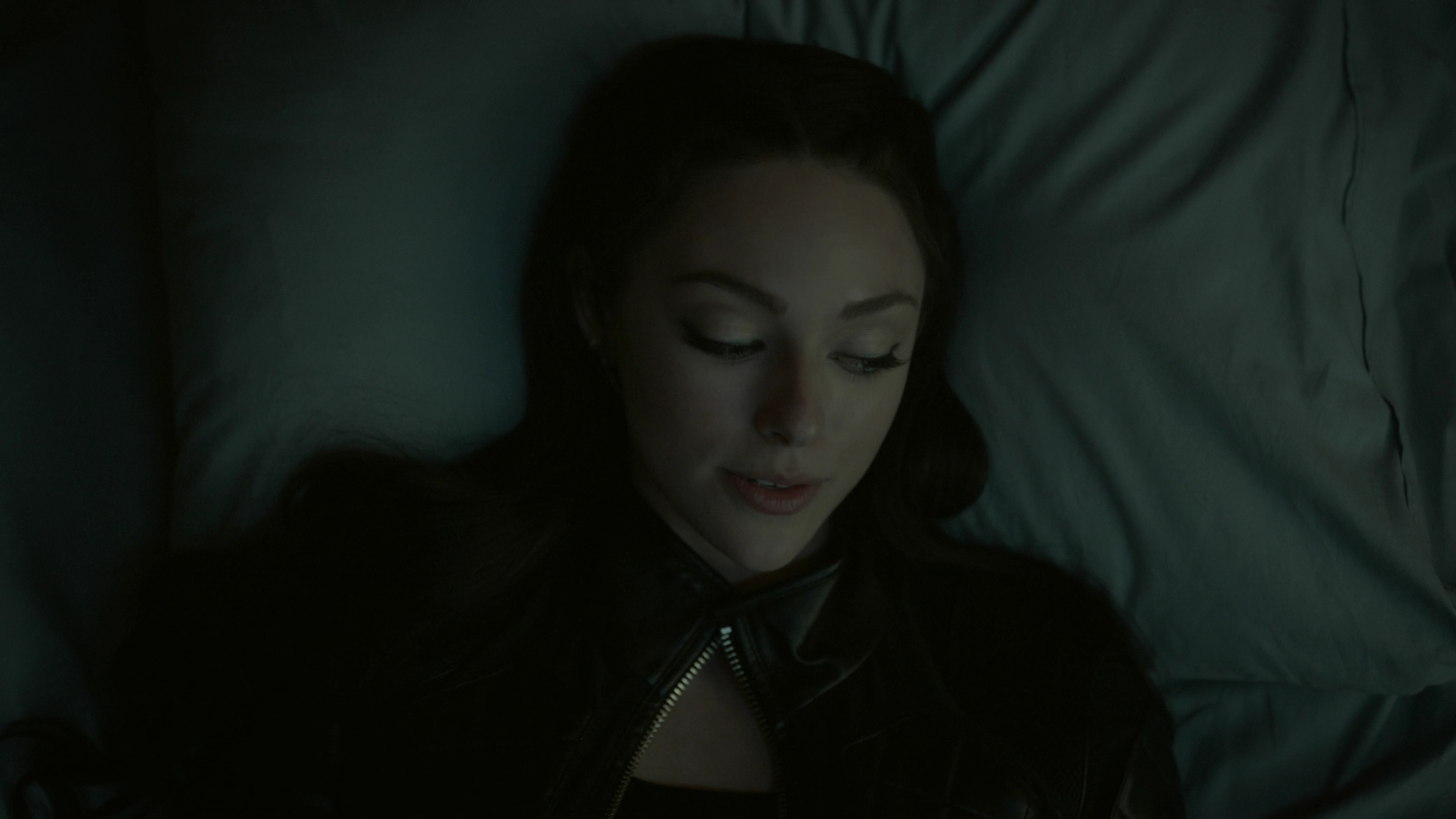 VampireDiariesWorld-dot-nl_Legacies4x16IWouldntBeStandingHereIfItWerentForYou1104.jpg VampireDiariesWorld-dot-nl_Legacies4x16IWouldntBeStandingHereIfItWerentForYou1104.jpg