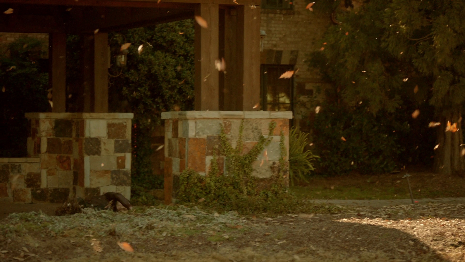 VampireDiariesWorld-dot-nl_Legacies4x16IWouldntBeStandingHereIfItWerentForYou1908.jpg