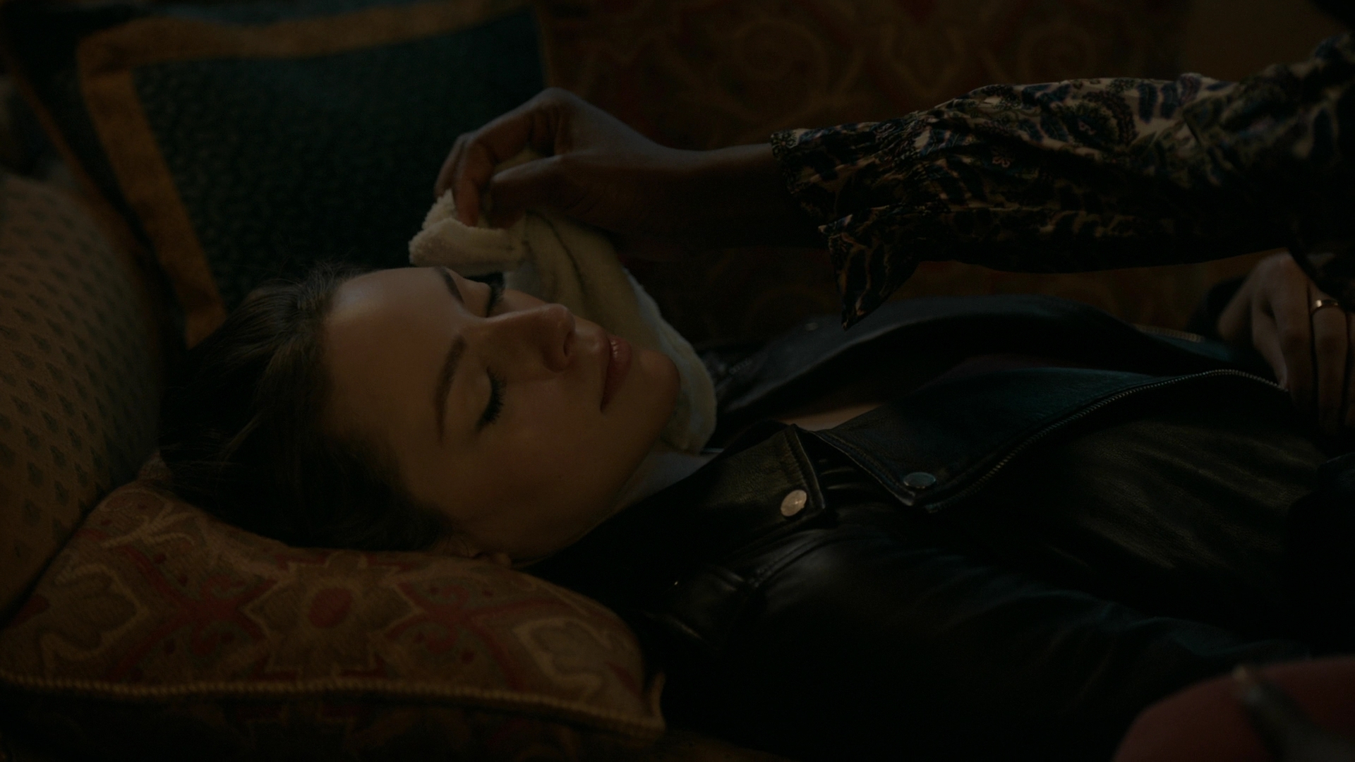 VampireDiariesWorld-dot-nl_Legacies4x16IWouldntBeStandingHereIfItWerentForYou2443.jpg