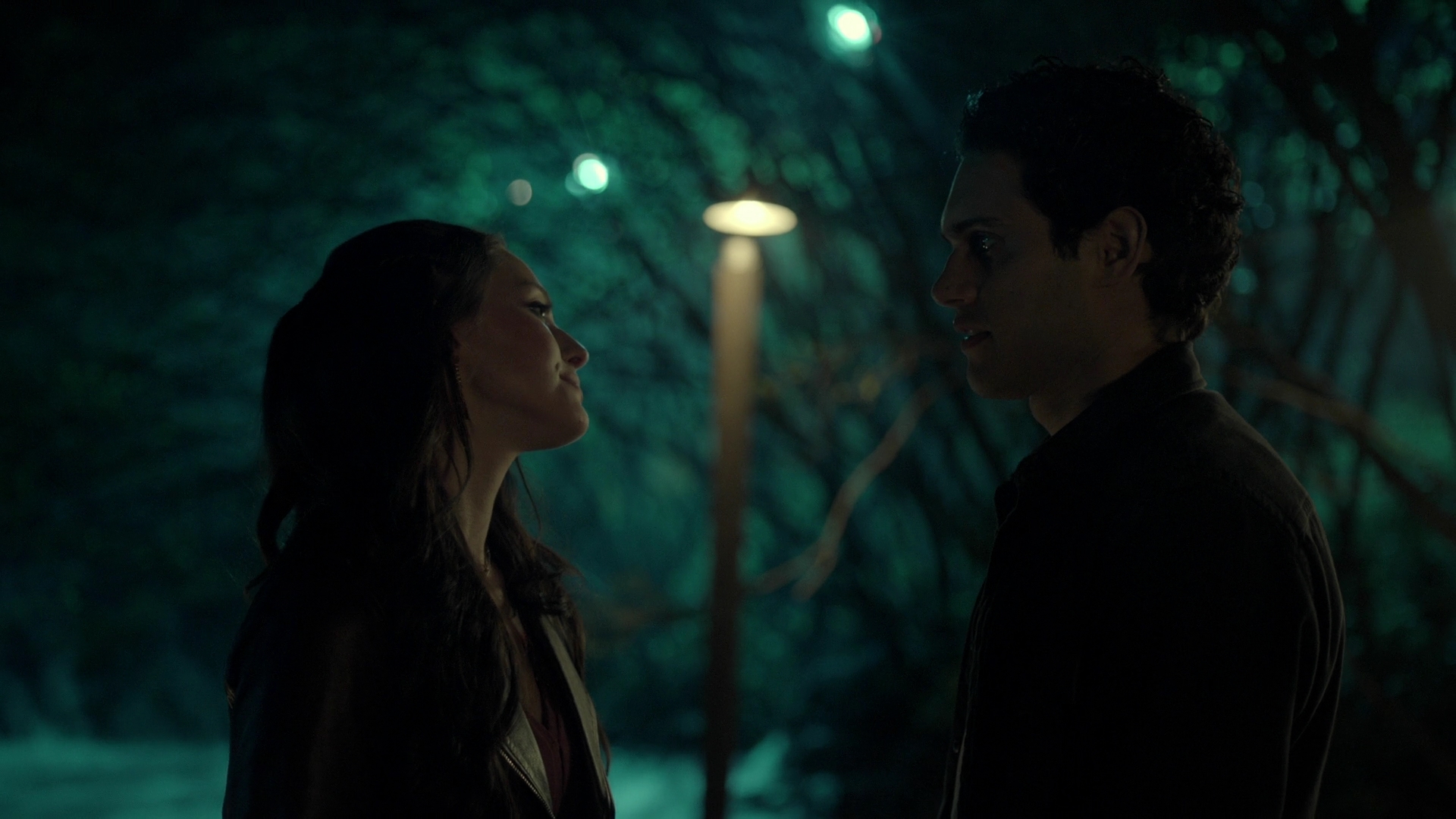 VampireDiariesWorld-dot-nl_Legacies4x17IntoTheWoods0518.jpg