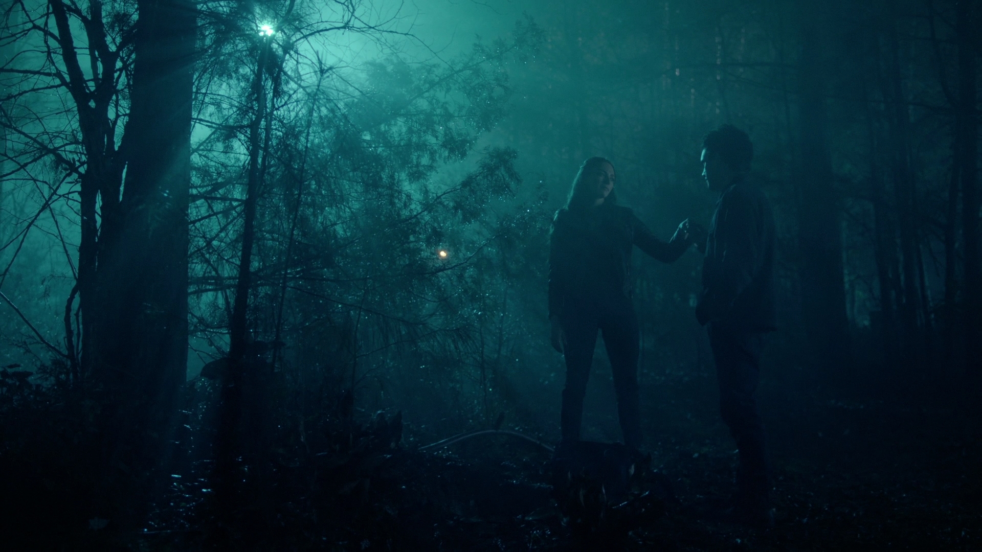 VampireDiariesWorld-dot-nl_Legacies4x17IntoTheWoods0611.jpg
