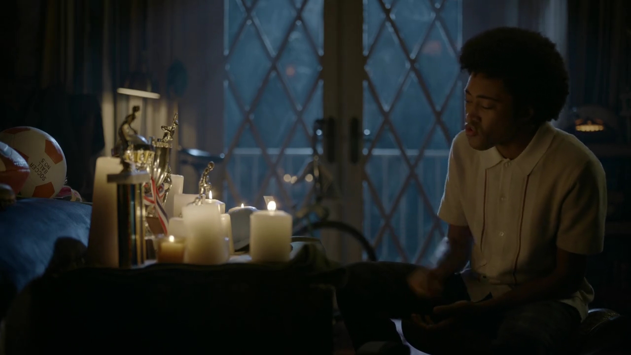 VampireDiariesWorld-dot-nl_Legacies4x19ThisCanOnlyEndinBlood2312.jpg VampireDiariesWorld-dot-nl_Legacies4x19ThisCanOnlyEndinBlood2312.jpg