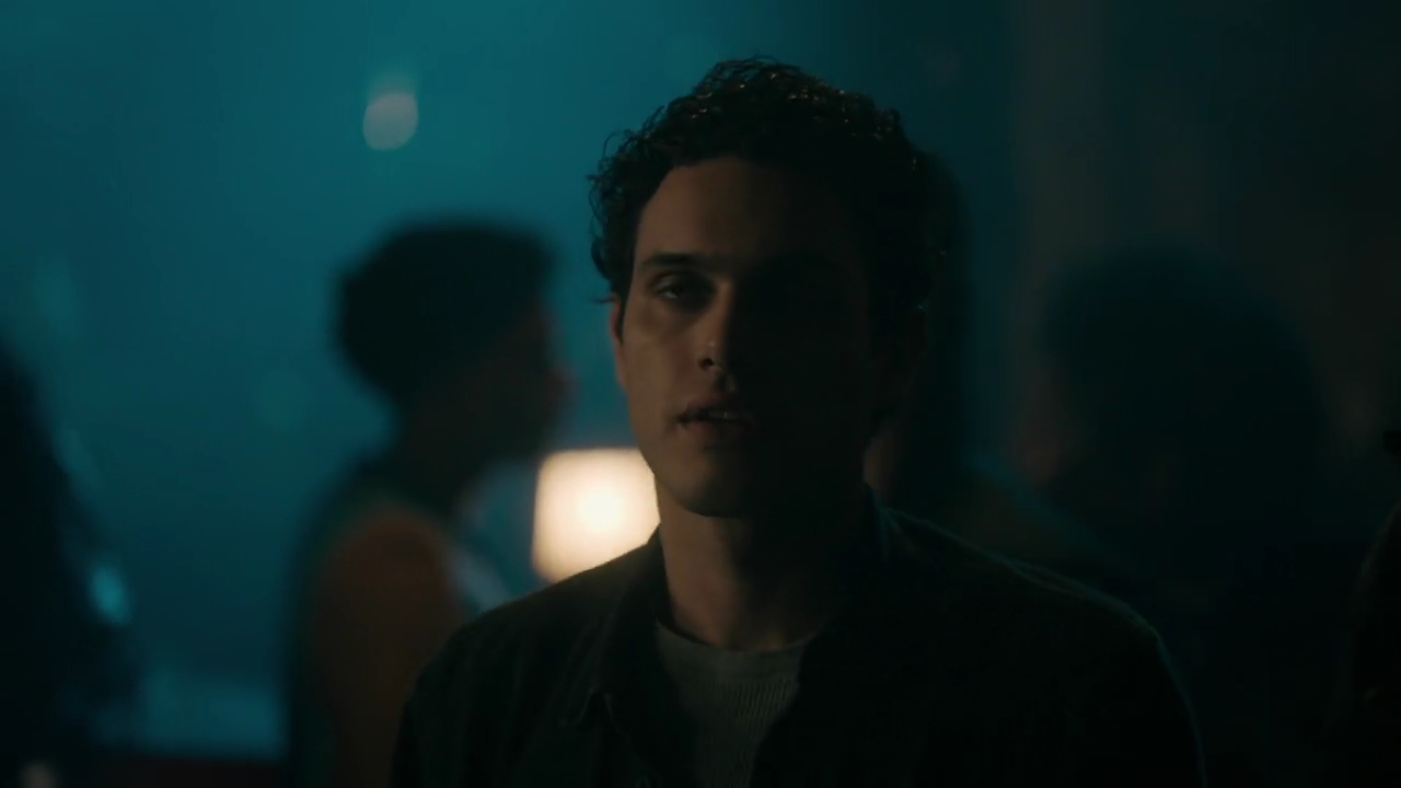 VampireDiariesWorld-dot-nl_Legacies4x19ThisCanOnlyEndinBlood2473.jpg VampireDiariesWorld-dot-nl_Legacies4x19ThisCanOnlyEndinBlood2473.jpg