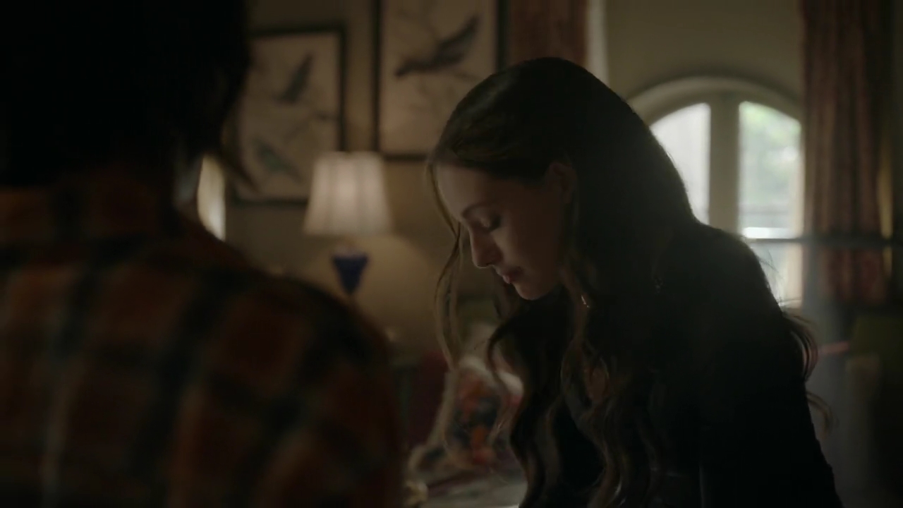 VampireDiariesWorld-dot-nl_Legacies4x20JustDontBeAStrangerOkay0059.jpg