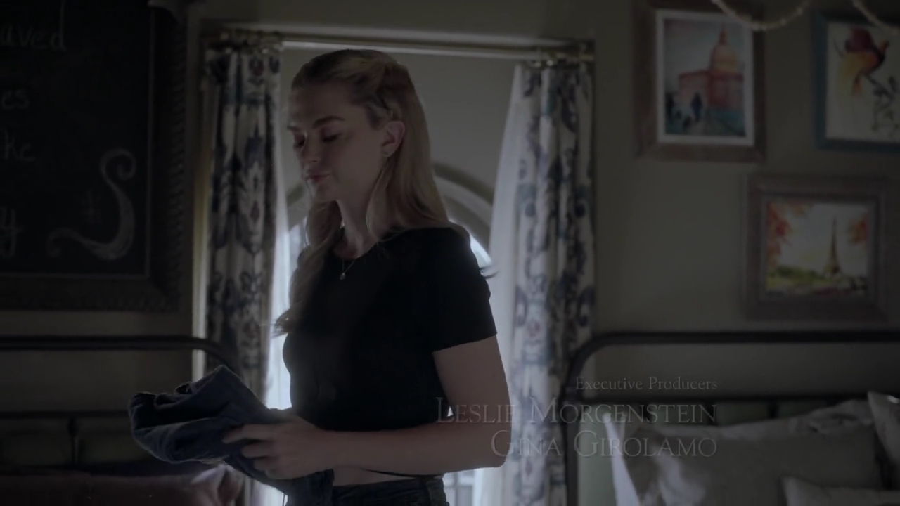 VampireDiariesWorld-dot-nl_Legacies4x20JustDontBeAStrangerOkay0312.jpg VampireDiariesWorld-dot-nl_Legacies4x20JustDontBeAStrangerOkay0312.jpg