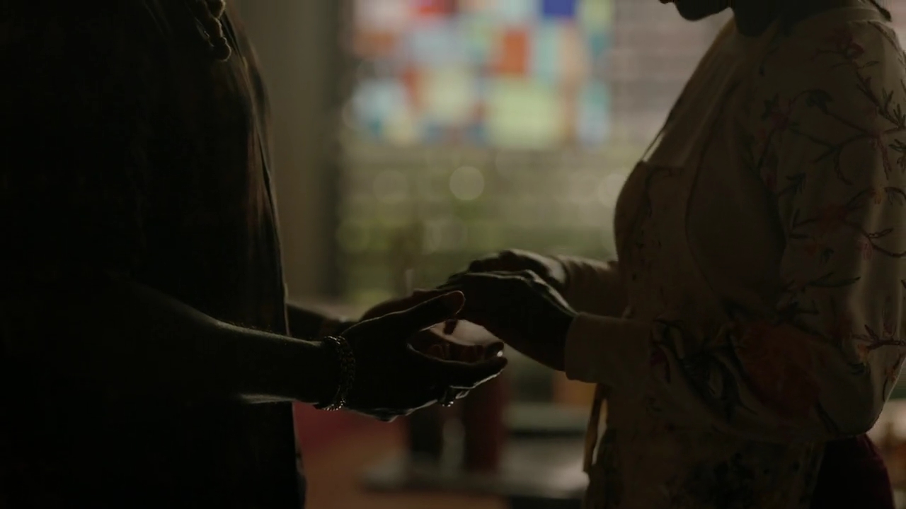 VampireDiariesWorld-dot-nl_Legacies4x20JustDontBeAStrangerOkay0468.jpg VampireDiariesWorld-dot-nl_Legacies4x20JustDontBeAStrangerOkay0468.jpg