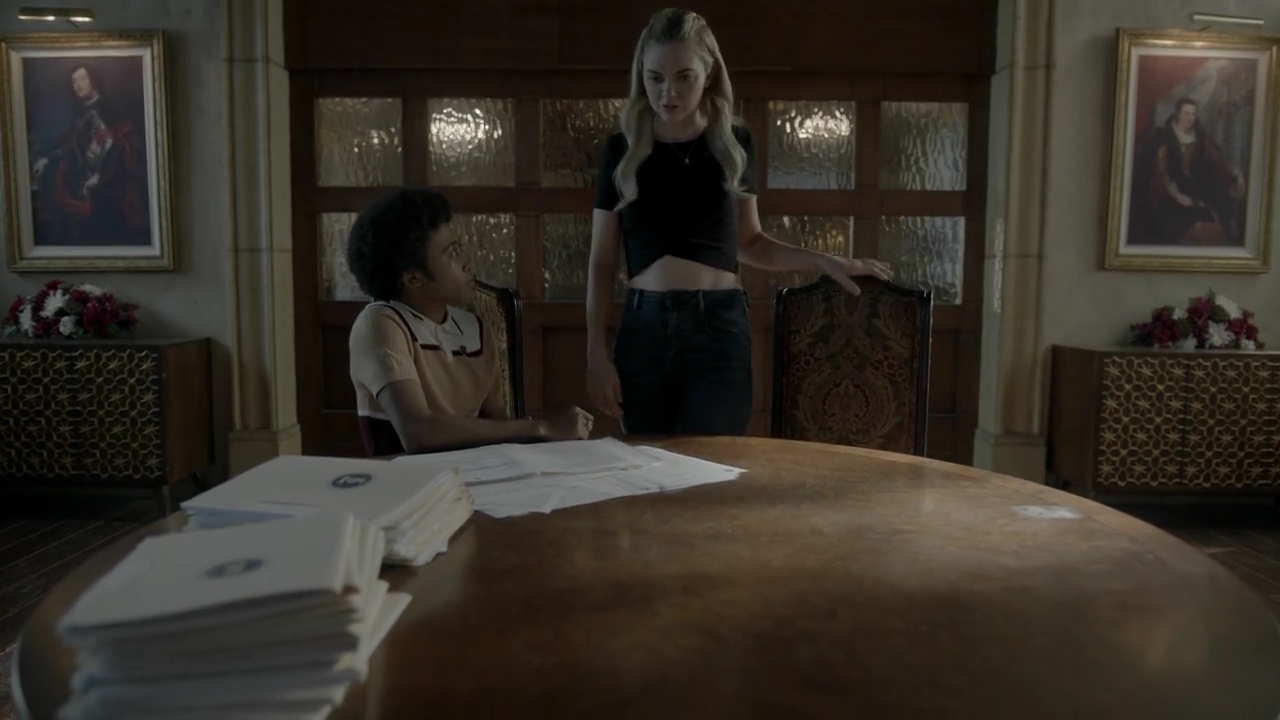 VampireDiariesWorld-dot-nl_Legacies4x20JustDontBeAStrangerOkay1309.jpg