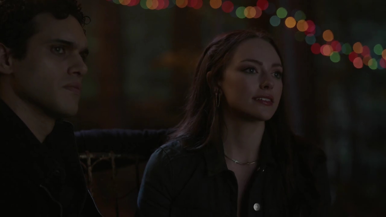 VampireDiariesWorld-dot-nl_Legacies4x20JustDontBeAStrangerOkay1632.jpg