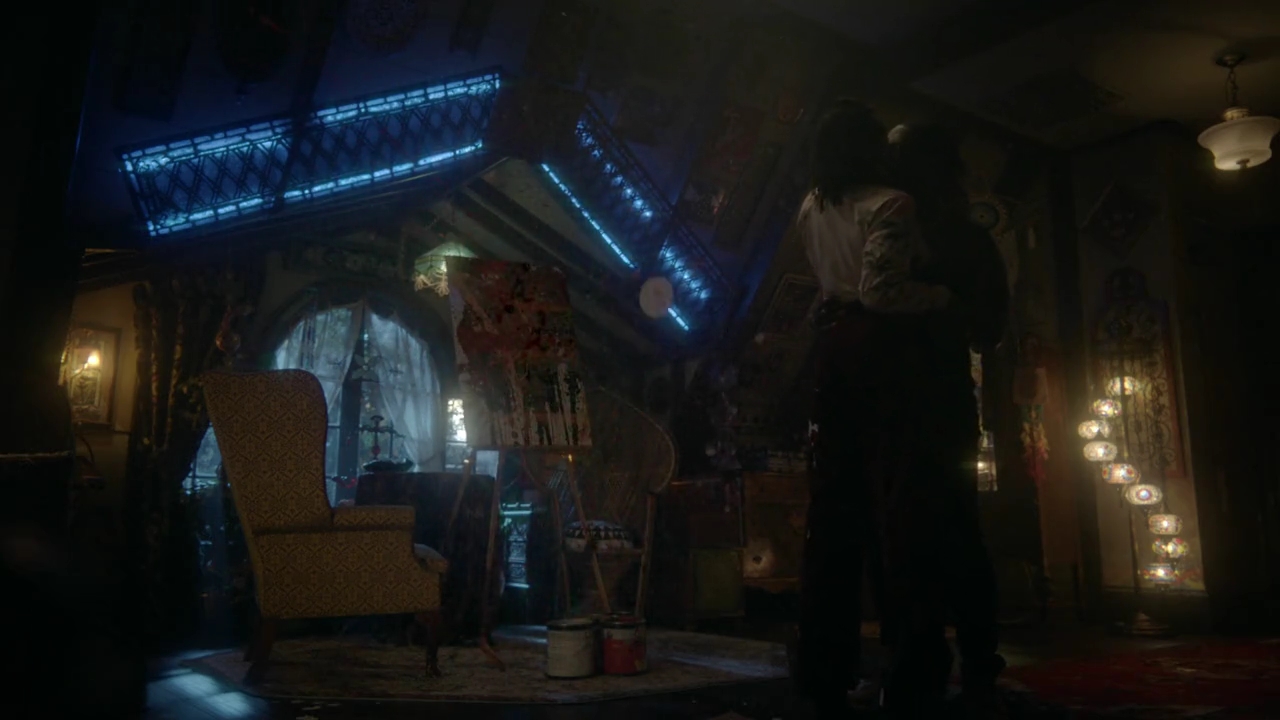 VampireDiariesWorld-dot-nl_Legacies4x20JustDontBeAStrangerOkay1850.jpg VampireDiariesWorld-dot-nl_Legacies4x20JustDontBeAStrangerOkay1850.jpg