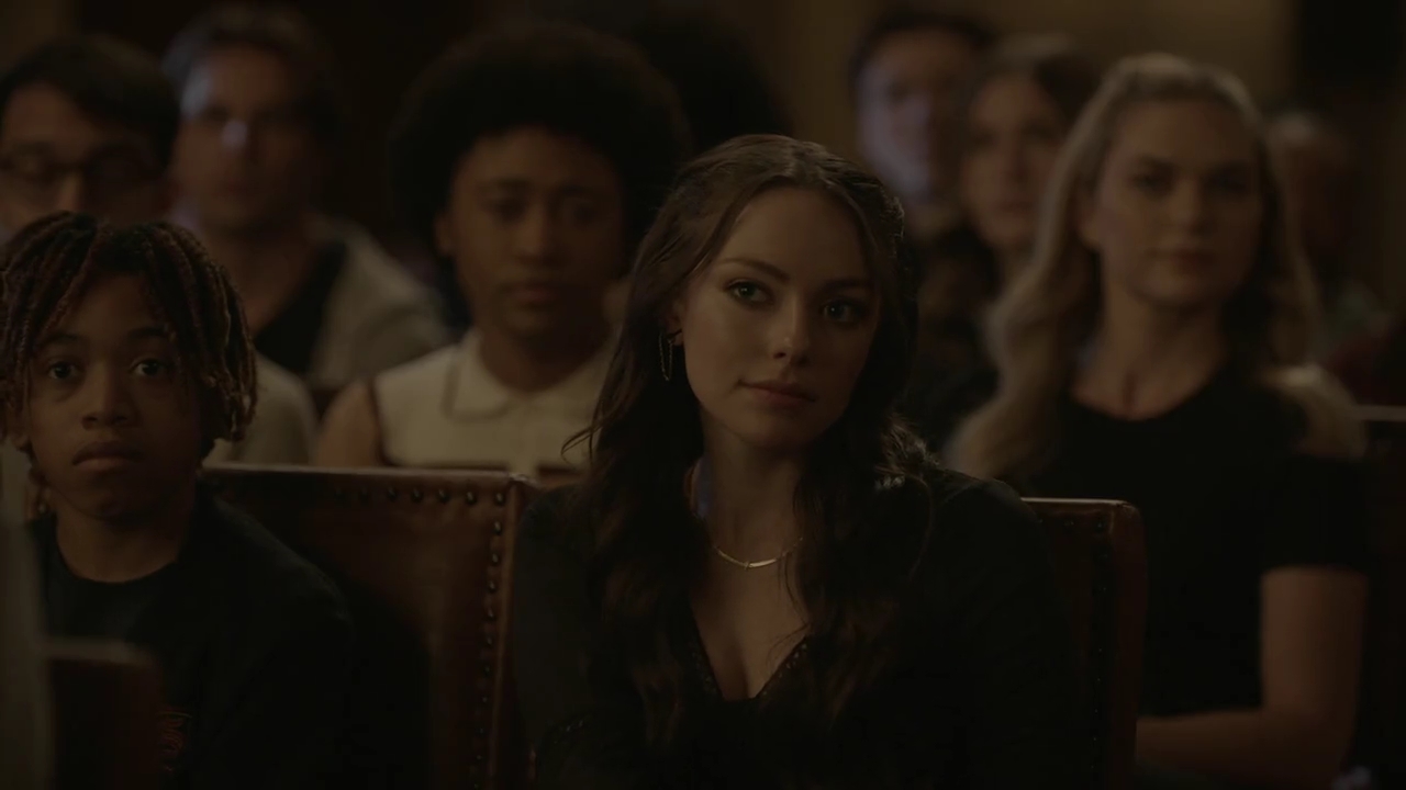 VampireDiariesWorld-dot-nl_Legacies4x20JustDontBeAStrangerOkay1988.jpg VampireDiariesWorld-dot-nl_Legacies4x20JustDontBeAStrangerOkay1988.jpg