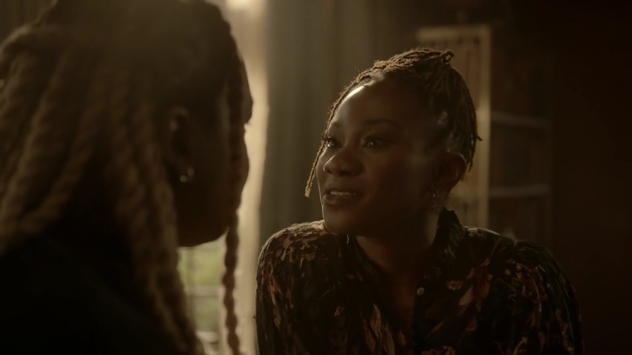 VampireDiariesWorld-dot-nl_Legacies4x20JustDontBeAStrangerOkay2206.jpg