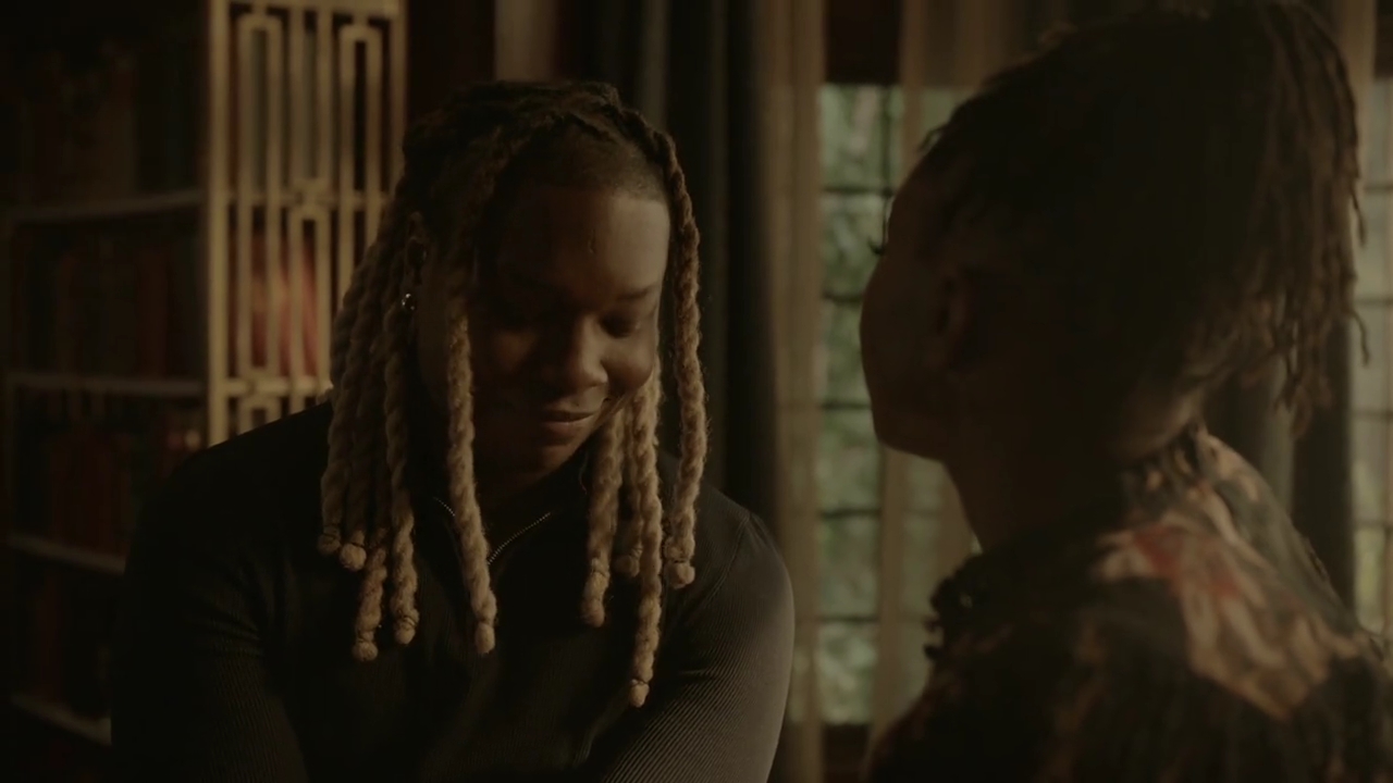 VampireDiariesWorld-dot-nl_Legacies4x20JustDontBeAStrangerOkay2208.jpg